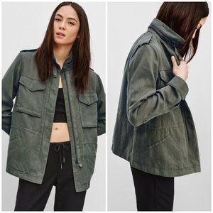 Aritzia - Community Bellum Linen Utility Jacket